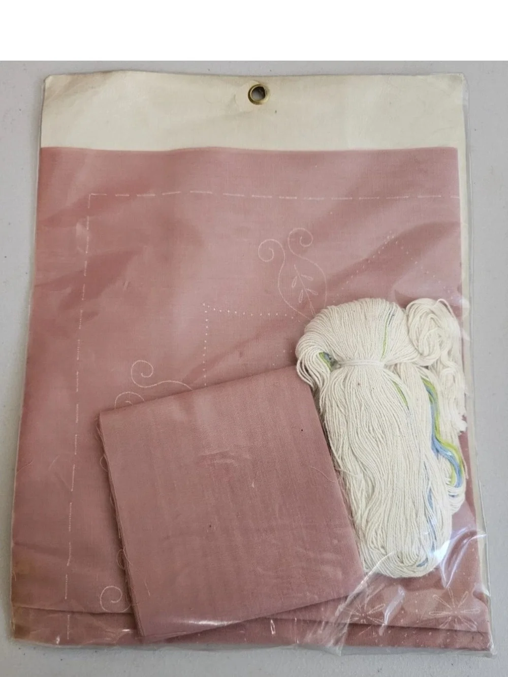Vogart Crafts Pillow Ruffle Kit 14